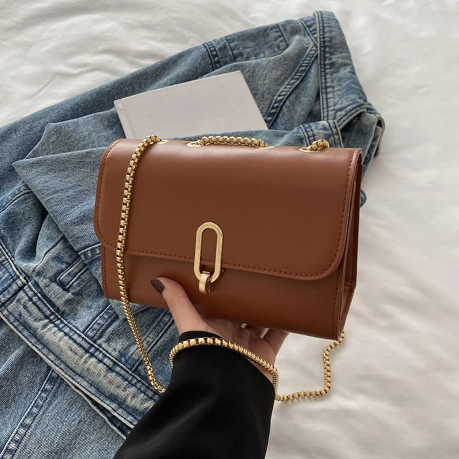 Elegant PU Leather Crossbody Bag for Women Shoulder Bag Satchel Purse with Adjustable Chain Strap for Everyday Use