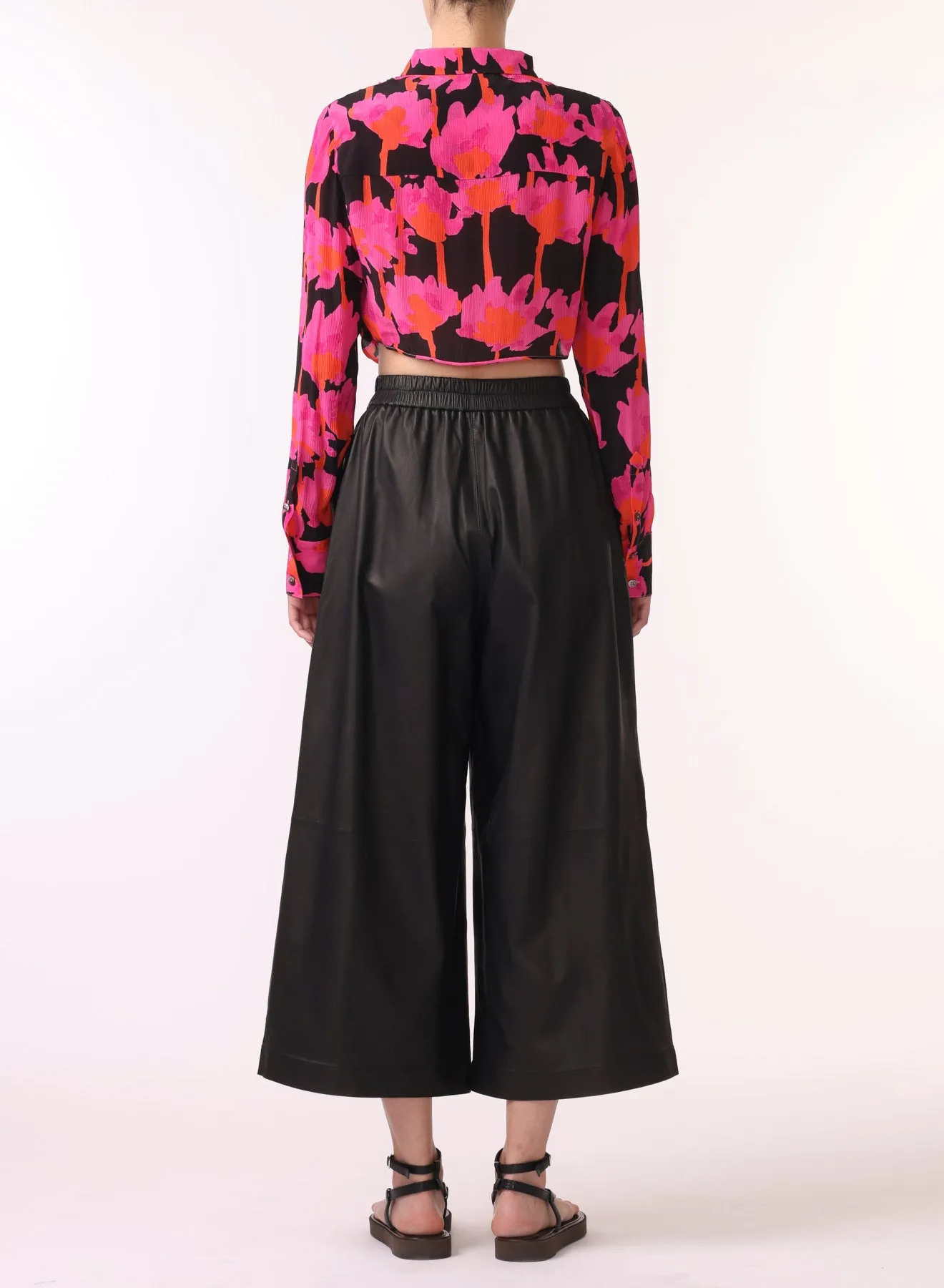 LS DRAPED FRONT CROPPED BLOUSE