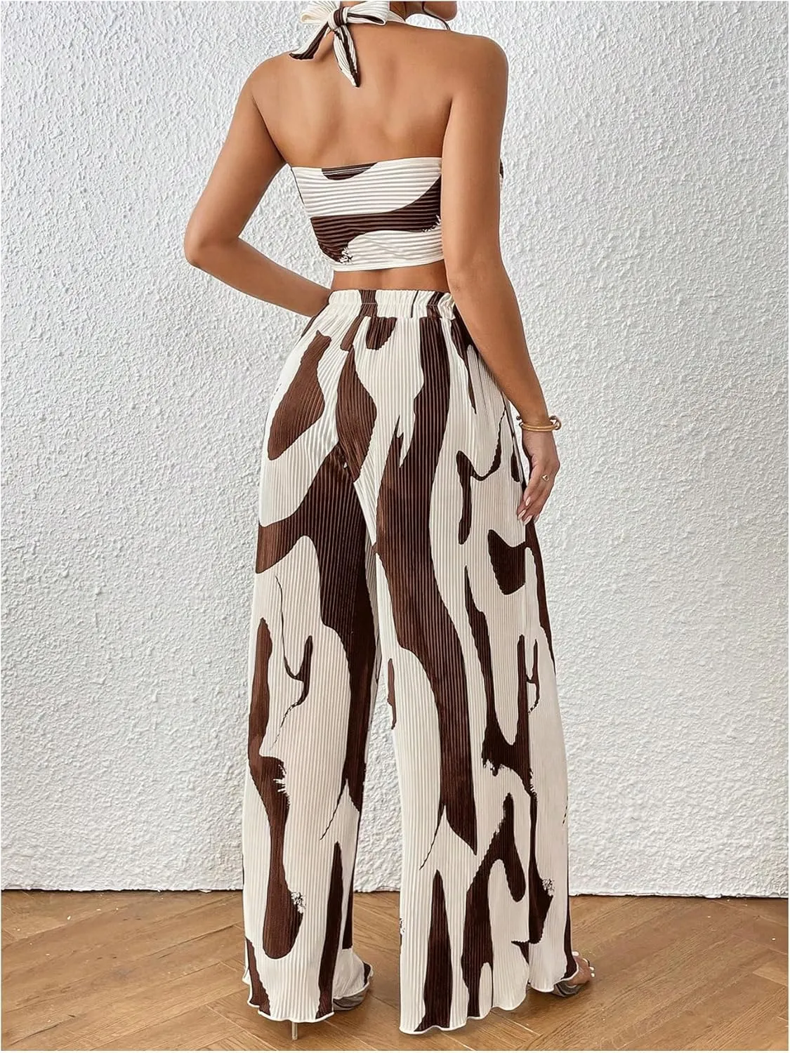 OYOANGLE Women's 2 Piece Outfits Graphic Print Knitted Crop Halter Top and Wide Leg Pants Set