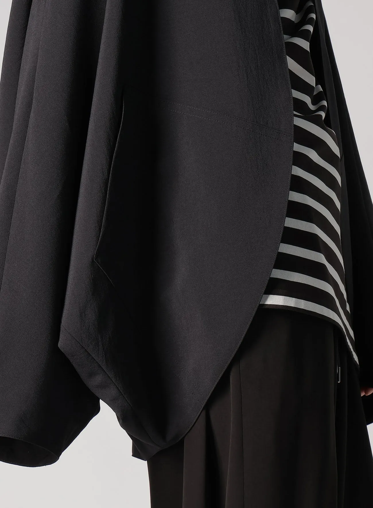 RECYCLE TASLAN NYLON GABARDINE DOLMAN SLEEVE JACKET