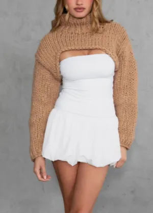 Scarlett’s Heavy Knitted Shrug