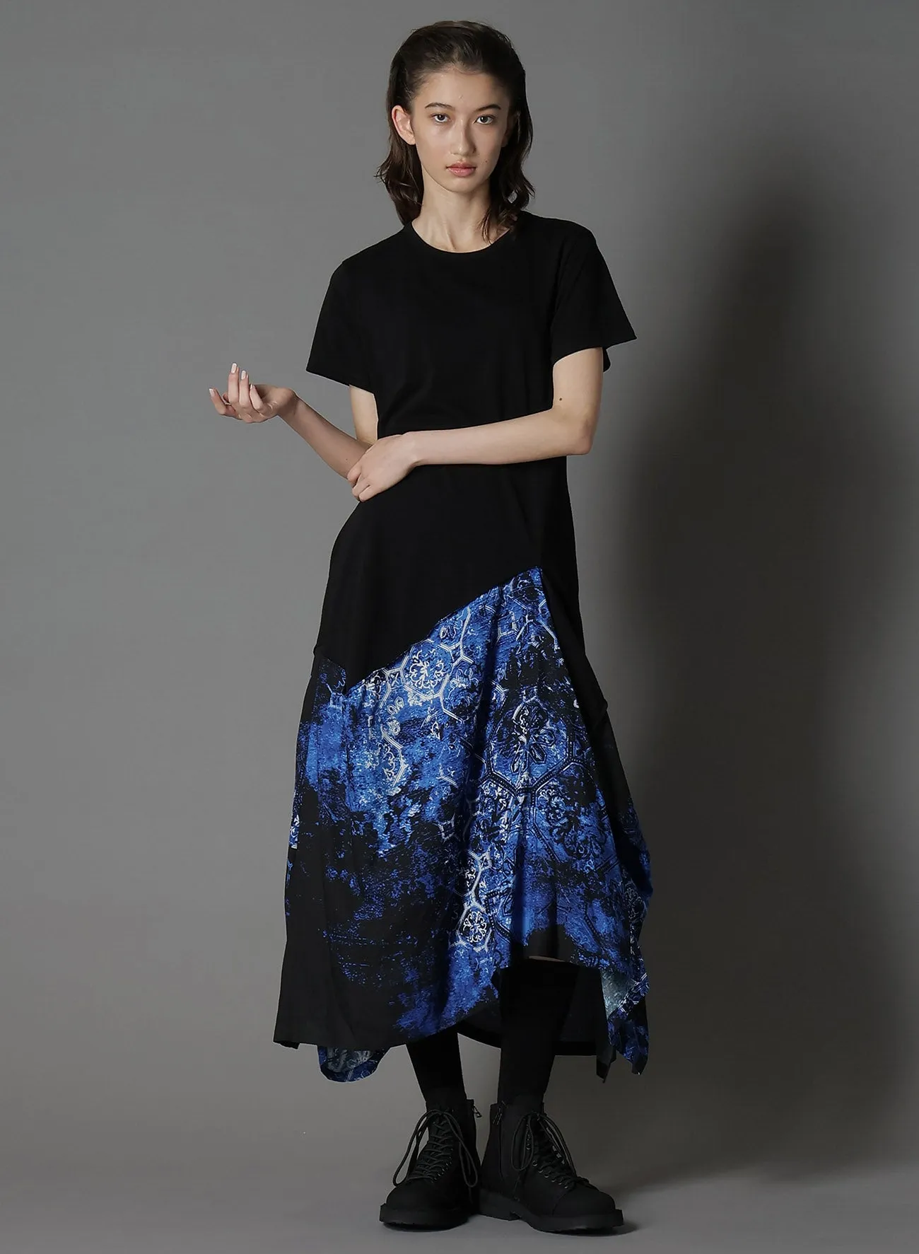ULTIMA TRICOT RAYON PRINT TILE PATTERN SQUARE T-DRESSES