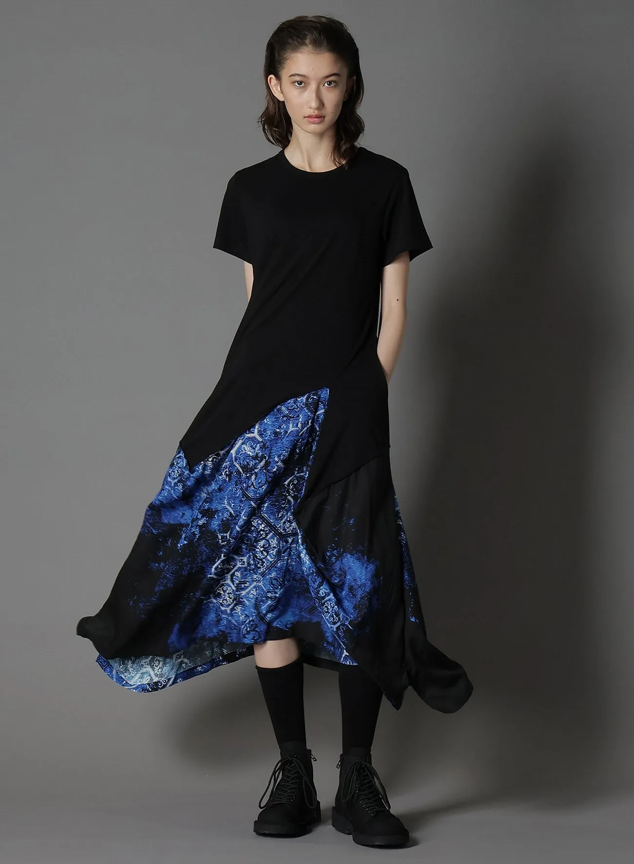 ULTIMA TRICOT RAYON PRINT TILE PATTERN SQUARE T-DRESSES
